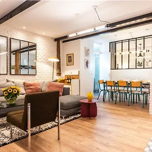 Design & New Loft In Heart Of Appartement